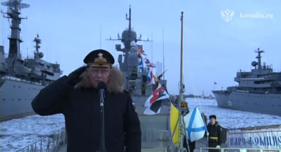 Владимир Путин поздравил россиян с Днём ВМФ — видео